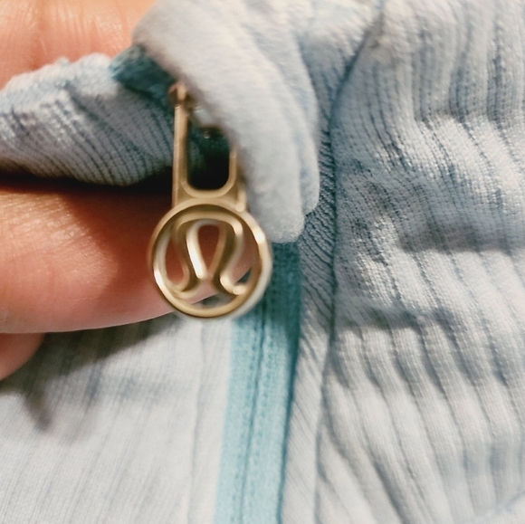Lululemon | Women's Sky Blue Run Swiftly Half Zip-Up Pullover (Size Small) - Picture 3 of 12